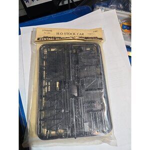 Central Valley HO Kit #1001 Stock Car - Undecorated - NOS